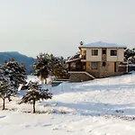 Gæstehus Divna Forest & House