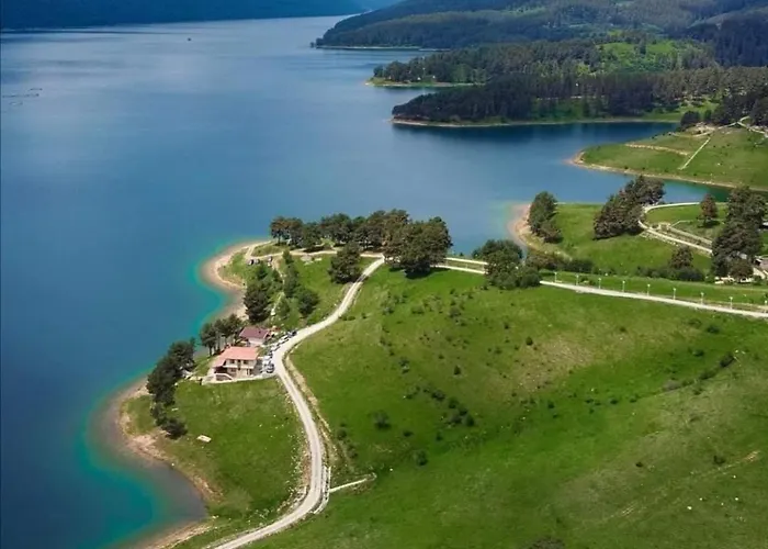 Divna Forest & House Guest house Dospat