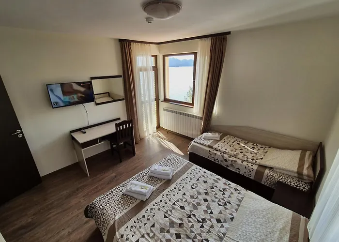 Divna Forest & House دوسبات