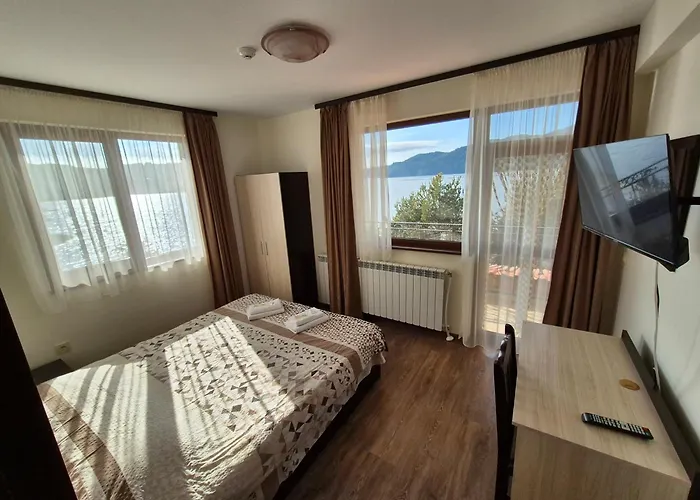 Divna Forest & House * Dospat