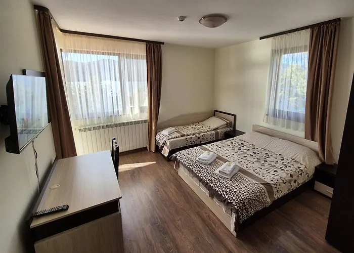 Divna Forest & House Guest house