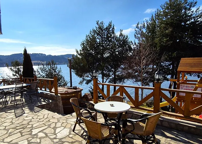 Divna Forest & House