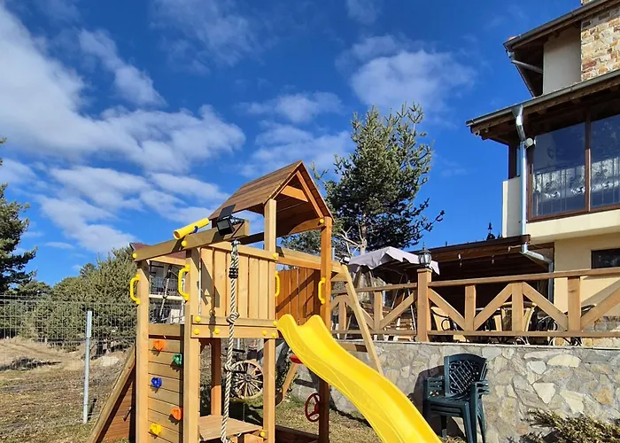 Divna Forest & House Guest house *