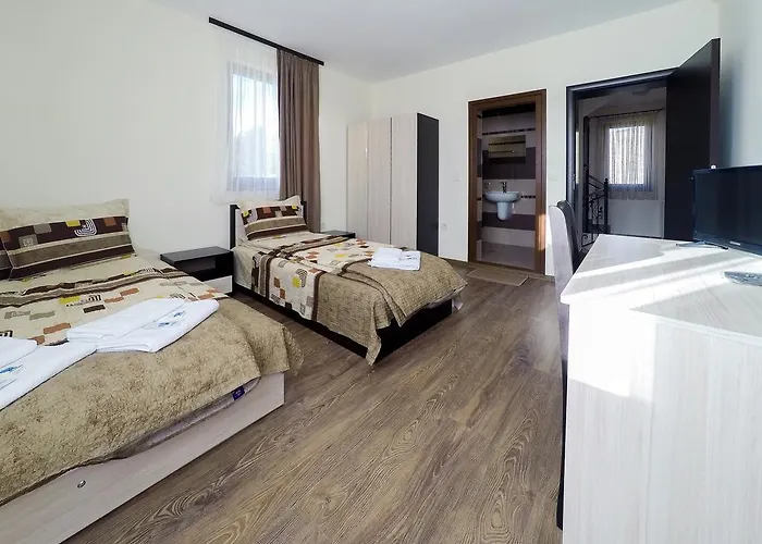 Divna Forest & House * Dospat