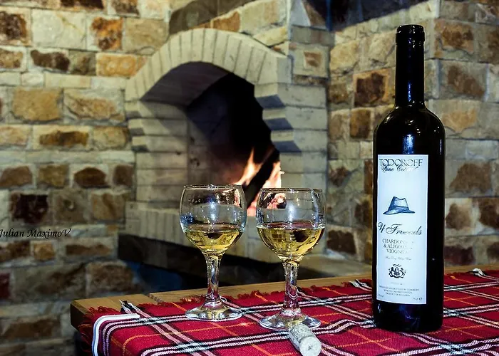 Divna Forest & House *