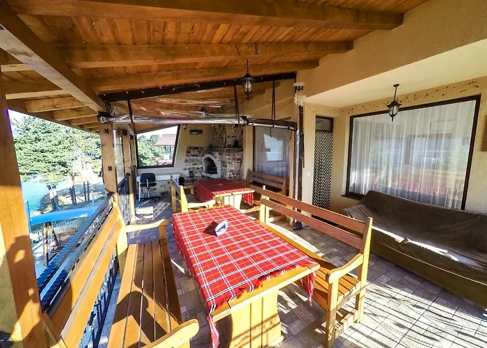 Guest house Divna Forest & House