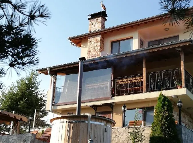 Guest house Divna Forest & House Dospat